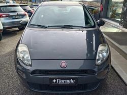 Grigio Usata 2018 Fiat Punto Tre volumi | 5700 € (Ottimo prezzo)