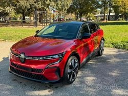 Usata 2023 Renault Megane E-Tech Tre volumi | 25.990 €