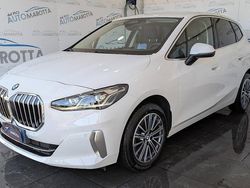 Bianco Usata 2023 BMW 218 Luxury Line Monovolume | 33.900 € (Cara)