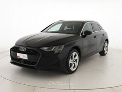 Nero mythos metallizzato Usata 2025 Audi A3 Ambiente Tre volumi | 33.900 € (Buon prezzo)