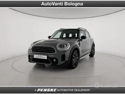 Grigio Usata 2022 Mini Cooper Countryman Essential SUV | 28.980 € (Buon prezzo)