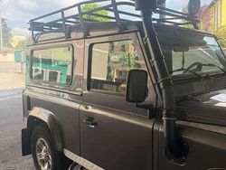 Grigio Usata 2002 Land Rover Defender SUV | 23.000 € (Buon prezzo)