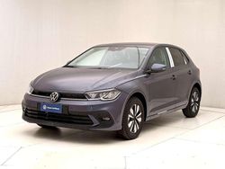 Grigio Nuova 2025 VW Polo Life Tre volumi | 22.700 € (Buon prezzo)