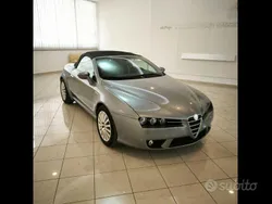 Grigio Usata 2007 Alfa Romeo Spider Cabrio | 13.900 € (Buon prezzo)