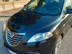 Usata 2012 Lancia Ypsilon Due volumi | 4300 € (Buon prezzo)