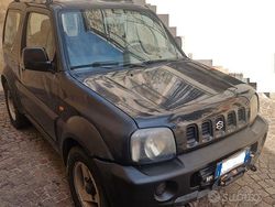 Nero Usata 2005 Suzuki Jimny SUV | 7900 € (Buon prezzo)