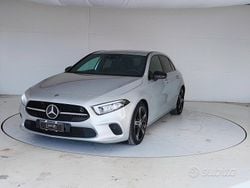 Grigio Usata 2019 Mercedes A180 Tre volumi | 21.700 € (Buon prezzo)