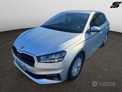 Grigio Usata 2024 Skoda Fabia Selection Due volumi | 16.900 € (Buon prezzo)