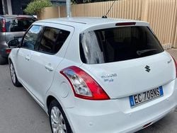 Bianco Usata 2010 Suzuki Swift Tre volumi | 5000 € (Molto cara)