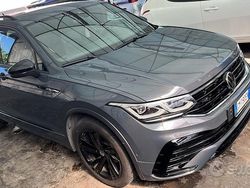 Grigio Usata 2023 VW Tiguan SUV | 29.500 € (Buon prezzo)