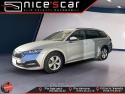 Grigio Usata 2022 Skoda Octavia Executive Tre volumi | 17.800 € (Buon prezzo)