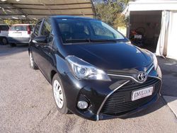 Nero Usata 2015 Toyota Yaris Active | 11.300 € (Molto cara)