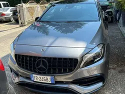 Grigio Usata 2018 Mercedes A45 AMG AMG Tre volumi | 31.500 € (Buon prezzo)