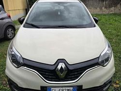 Usata 2017 Renault Captur Zen SUV | 11.000 € (Buon prezzo)