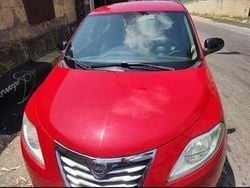 Usata 2013 Lancia Ypsilon Due volumi | 3600 € (Buon prezzo)