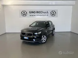 Nero Usata 2020 Volvo XC40 Momentum SUV | 20.900 € (Buon prezzo)