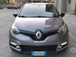 Usata 2014 Renault Captur SUV | 5499 € (Buon prezzo)