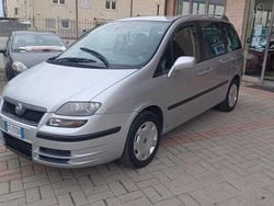 Argento Usata 2004 Fiat Ulysse Monovolume | 2800 € (Buon prezzo)