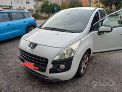 Usata 2010 Peugeot 3008 SUV | 5000 € (Cara)