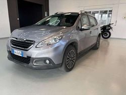 Grigio chiaro Usata 2014 Peugeot 2008 Active SUV | 7250 € (Buon prezzo)