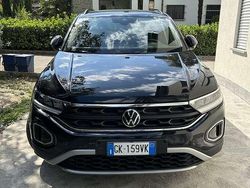 Usata 2022 VW T-Roc Life SUV | 23.000 € (Cara)