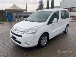 Bianco Usata 2011 Citroën Berlingo SELECTION Monovolume | 4700 € (Buon prezzo)