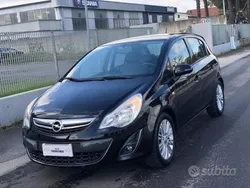 Nero Usata 2011 Opel Corsa Tre volumi | 2999 € (Buon prezzo)