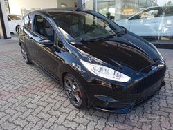 Nero Usata 2016 Ford Fiesta Sport Tre volumi | 14.900 €