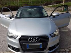 Argento Usata 2010 Audi A1 Attraction Due volumi | 7500 € (Buon prezzo)