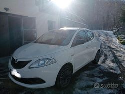 Bianco Usata 2018 Lancia Ypsilon Due volumi | 8000 € (Buon prezzo)