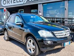 Nero Usata 2007 Mercedes ML320 SUV | 7850 € (Cara)