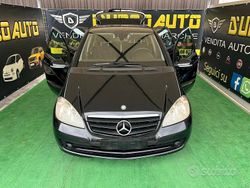 Usata 2011 Mercedes A160 Elegance Tre volumi | 2750 € (Super prezzo)