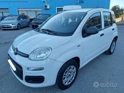 Bianco Usata 2013 Fiat Panda Lounge Tre volumi | 6200 € (Buon prezzo)
