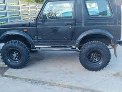 Nero Usata 1992 Suzuki Samurai SUV | 7400 €