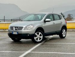Grigio Usata 2009 Nissan Qashqai Tekna SUV | 5300 € (Buon prezzo)