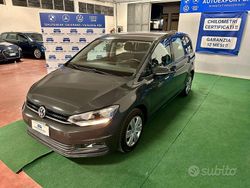 Grigio Usata 2016 VW Touran Comfortline Monovolume | 9900 € (Buon prezzo)