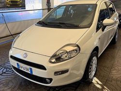 Bianco Usata 2012 Fiat Punto Easy Tre volumi | 3700 € (Buon prezzo)
