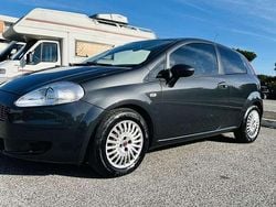 Grigio Usata 2007 Fiat Grande Punto Dynamic Due volumi | 3200 € (Cara)