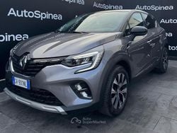 Gray Usata 2024 Renault Captur Techno SUV | 16.800 € (Buon prezzo)