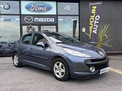 Grigio Usata 2006 Peugeot 207 Tre volumi | 3500 € (Buon prezzo)