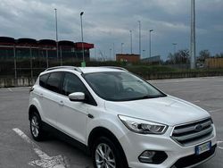 Usata 2018 Ford Kuga Business Edition SUV | 15.000 € (Buon prezzo)