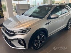 Grigio Usata 2023 VW Taigo R-line SUV | 26.900 € (Molto cara)