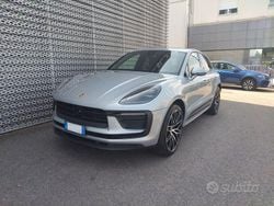 Grigio Usata 2024 Porsche Macan SUV | 70.950 € (Buon prezzo)