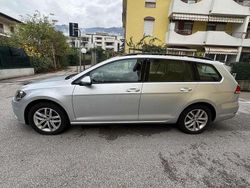 Grigio Usata 2020 VW Golf VII Business Station wagon | 10.990 € (Super prezzo)