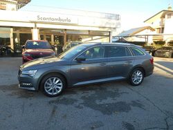 Grigio Usata 2024 Skoda Superb Style Station wagon | 29.500 € (Buon prezzo)