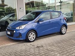 Blu Usata 2017 Hyundai i10 Comfort Due volumi | 7250 € (Buon prezzo)
