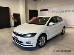 Bianco Usata 2020 VW Polo Comfortline Tre volumi | 15.600 € (Buon prezzo)