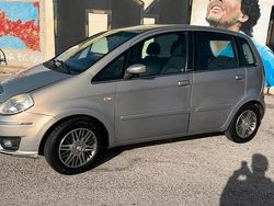 Marrone Usata 2009 Lancia Musa Monovolume | 1850 € (Super prezzo)