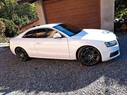 Bianco Usata 2009 Audi A5 S-Line Coupé | 10.300 € (Molto cara)