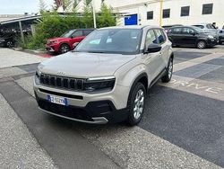 Avorio Nuova 2025 Jeep Avenger Altitude SUV | 24.990 € (Buon prezzo)